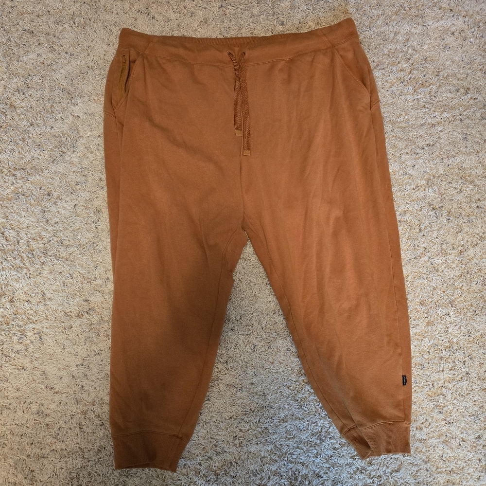 Athleta Triumph Joggers